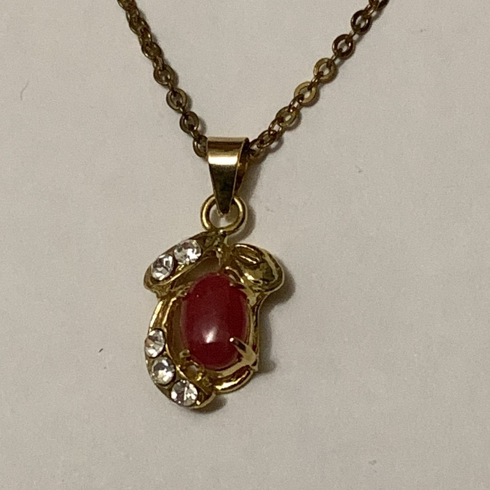 TLC New vintage rhodonite pendant necklace